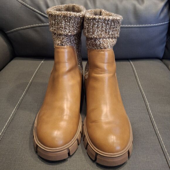 Universal Thread Keeley Tan Knit Sock Ankle Boots Women's Size 8 Chunky Sole - Picture 2 of 10